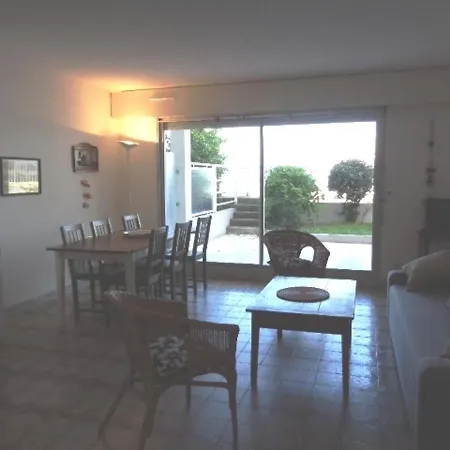 T2 Avec Terrasse Et Parking A - Fr-1-374-78 Apartman