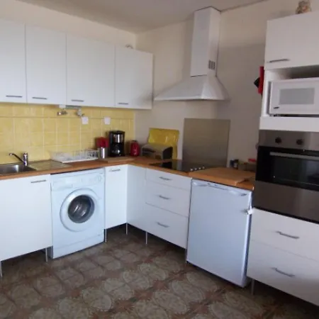 T2 Avec Terrasse Et Parking A - Fr-1-374-78 Apartman *