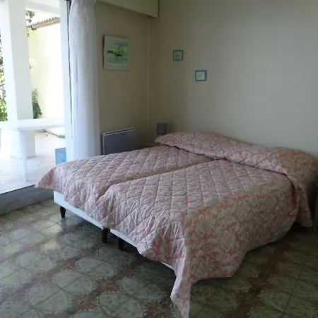 Apartman T2 Avec Terrasse Et Parking A - Fr-1-374-78